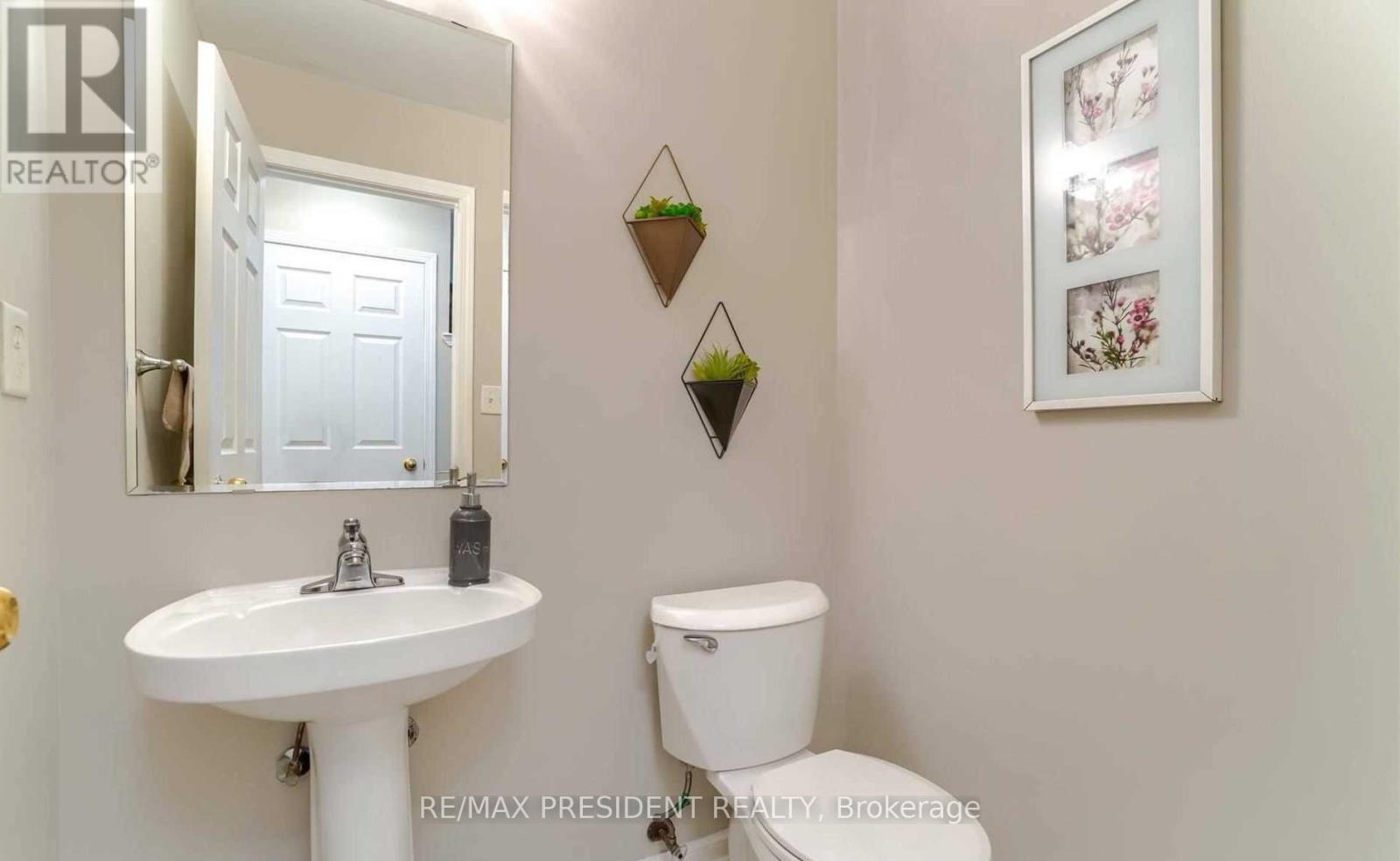 55 Eastway Street, Brampton, Ontario  L6S 6L9 - Photo 12 - W13227924