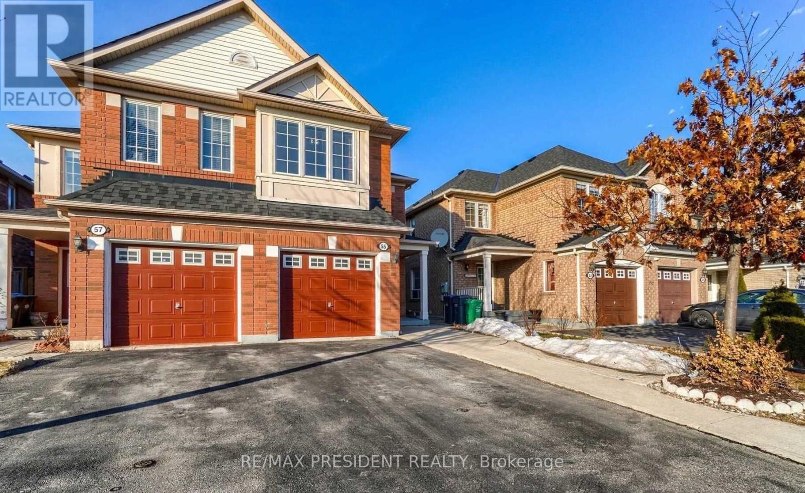 55 Eastway Street, Brampton, Ontario  L6S 6L9 - Photo 2 - W13227924
