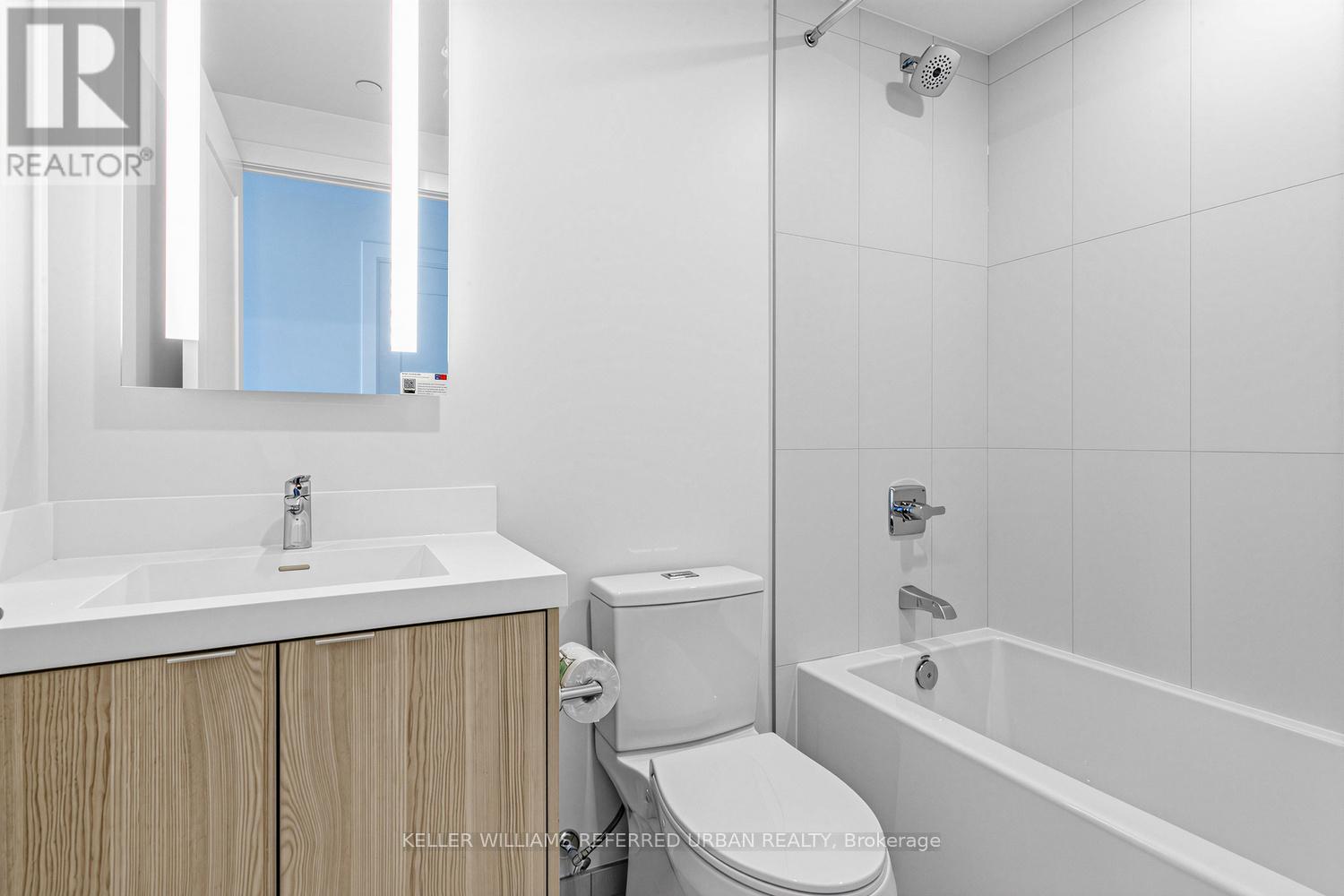 2112 - 60 Central Park Roadway, Toronto, Ontario  M9A 0E6 - Photo 13 - W13227964