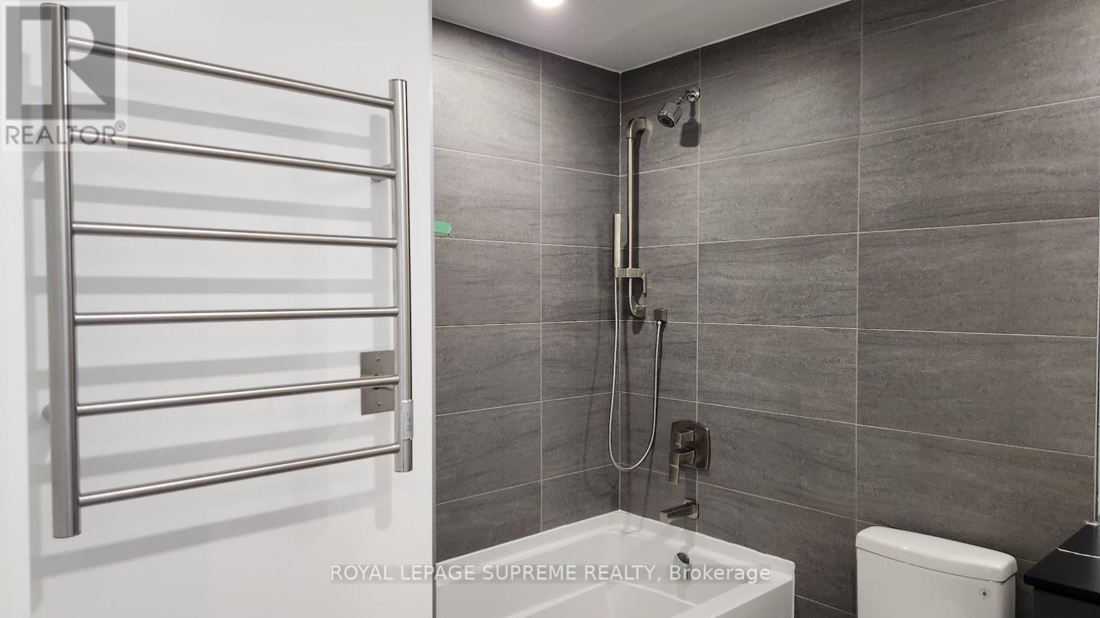 2705 - 1 Fairview Road E, Mississauga, Ontario  L5A 0B4 - Photo 14 - W13228032
