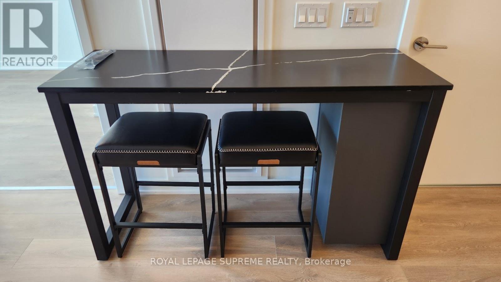 2705 - 1 Fairview Road E, Mississauga, Ontario  L5A 0B4 - Photo 6 - W13228032