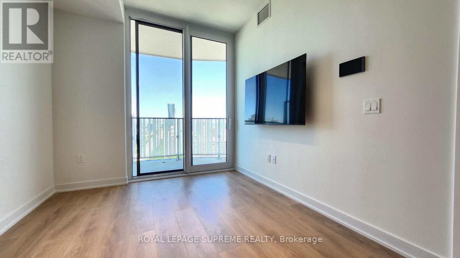 2705 - 1 Fairview Road E, Mississauga, Ontario  L5A 0B4 - Photo 7 - W13228032