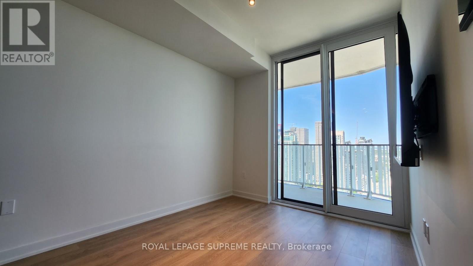 2705 - 1 Fairview Road E, Mississauga, Ontario  L5A 0B4 - Photo 8 - W13228032
