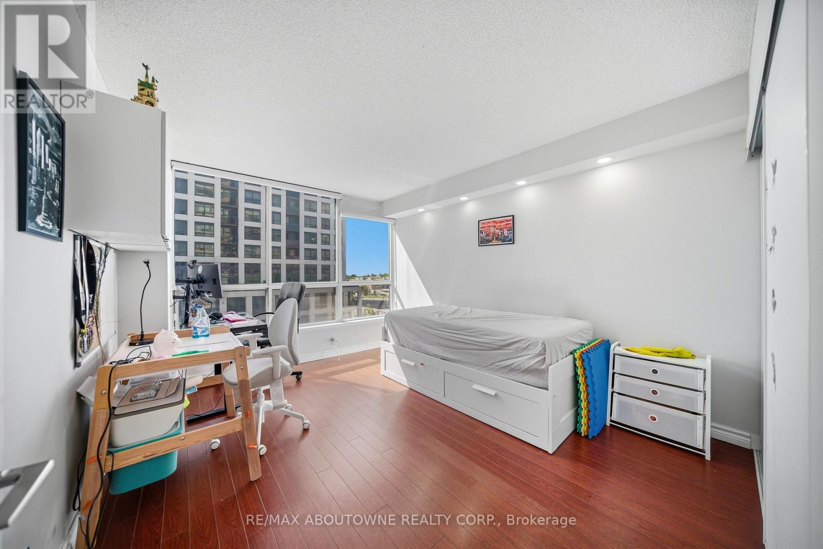 611 - 55 Elm Drive, Mississauga, Ontario  L5B 3Z3 - Photo 21 - W13228040