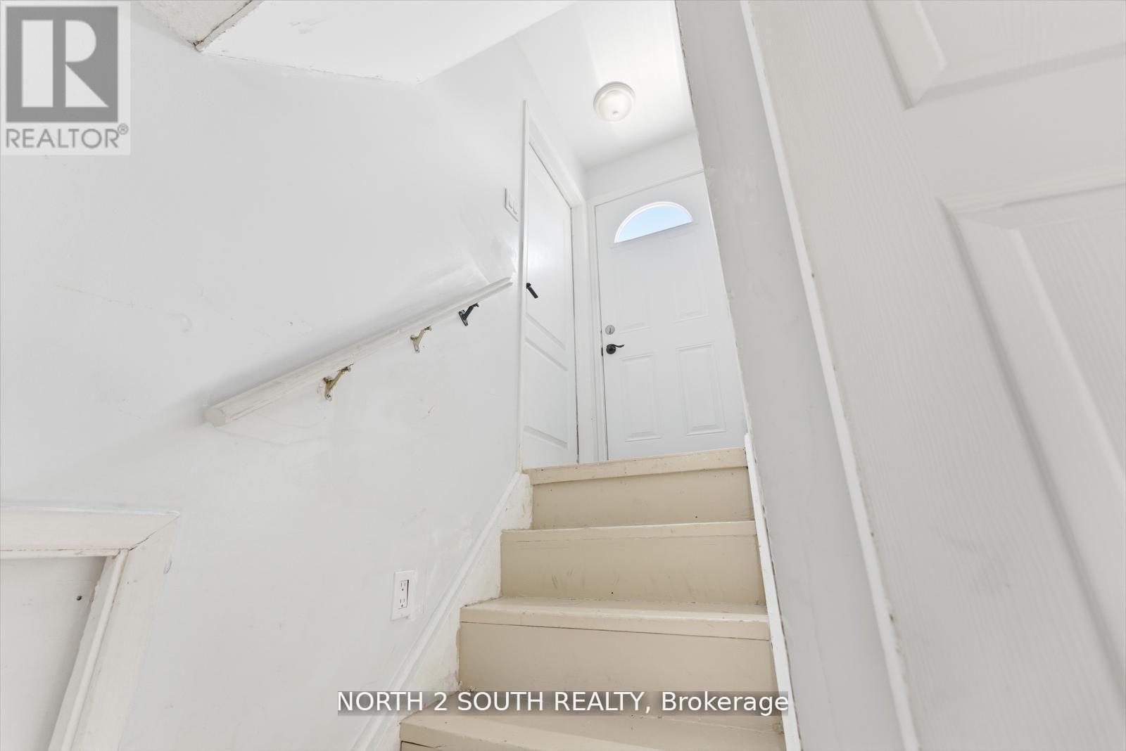 7739 Priory Crescent, Mississauga, Ontario  L4T 3H6 - Photo 26 - W13228074