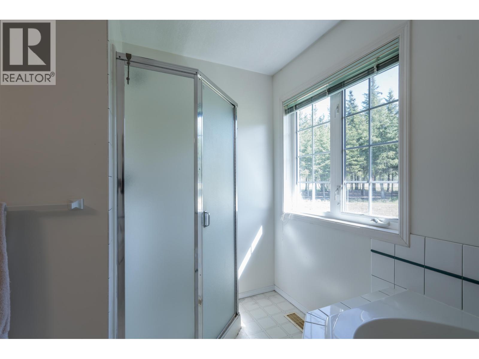 14550 Blackwater Road, Prince George, British Columbia  V2N 6G7 - Photo 12 - R3130116