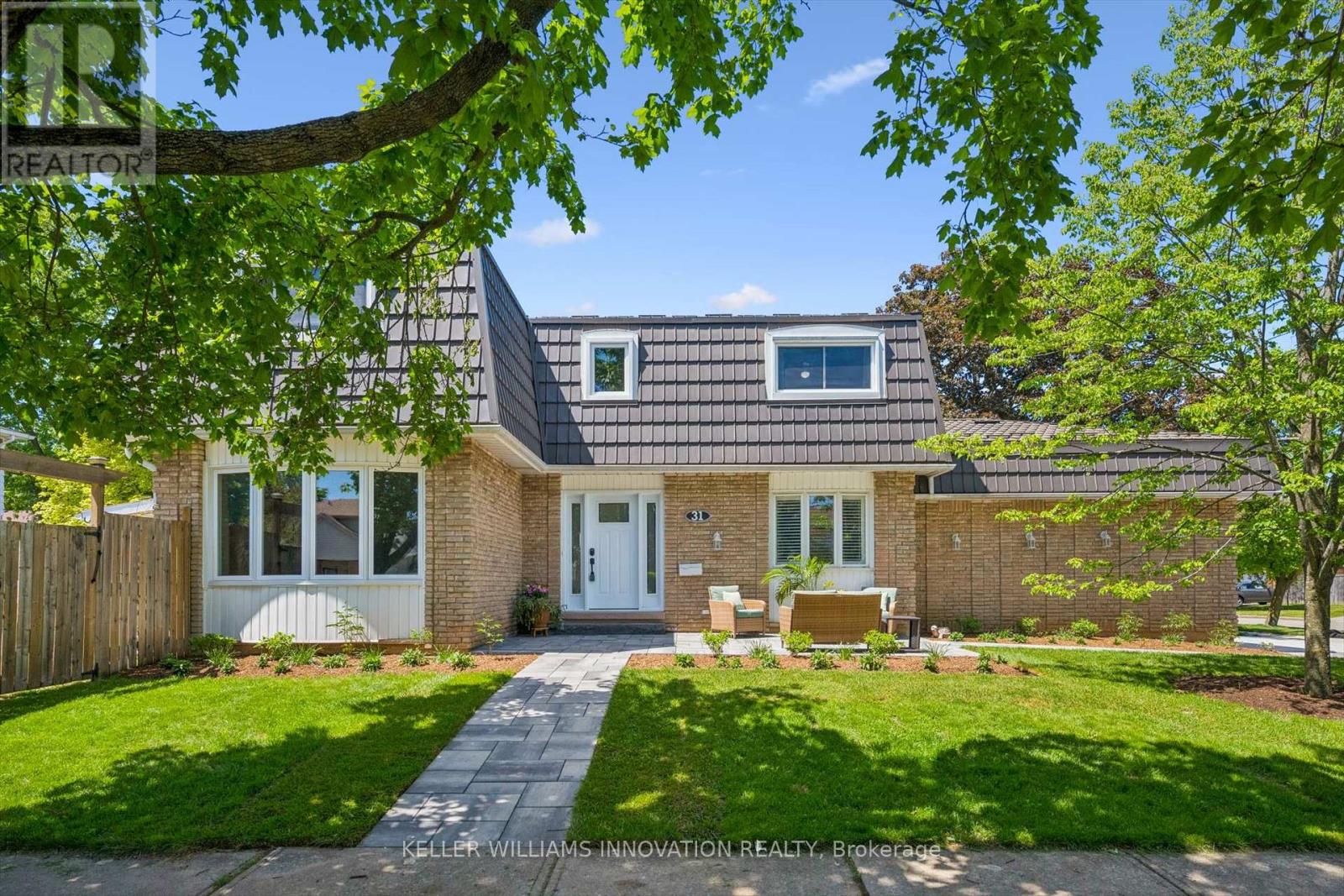 31 GLEN LAKE CRESCENT, Kitchener, Ontario
