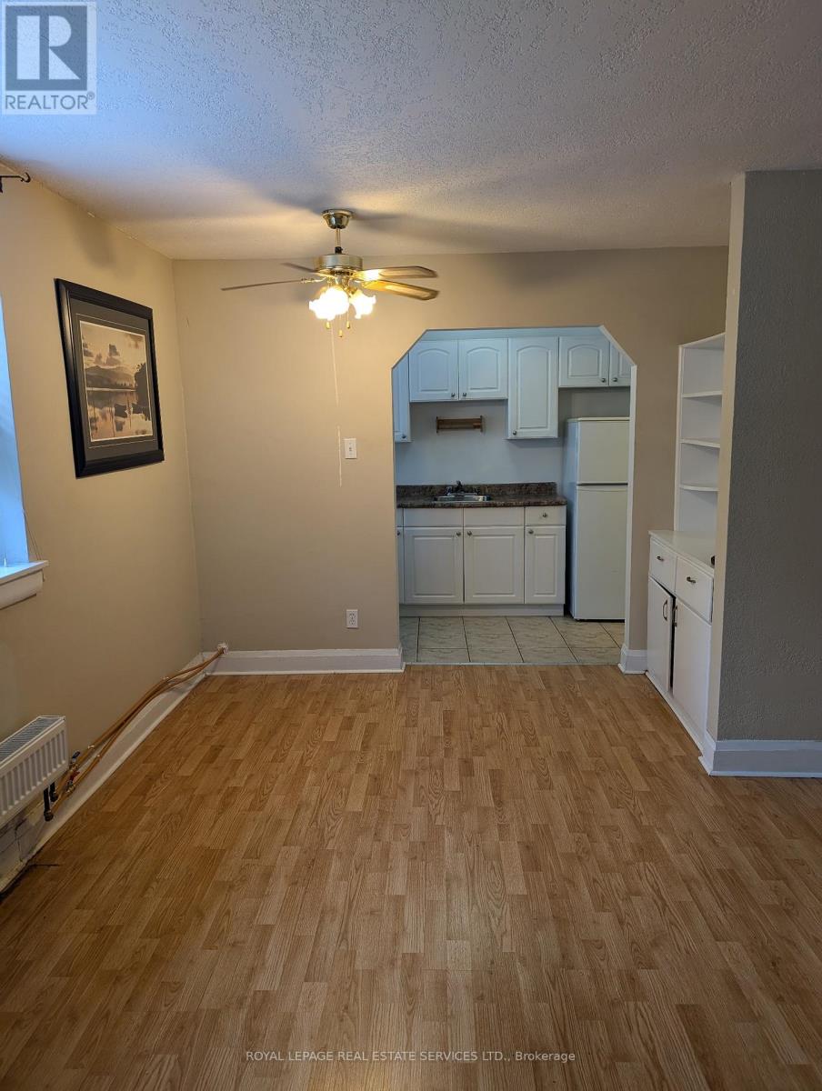 10 Rockwood Place, Hamilton, Ontario  L8N 2G2 - Photo 5 - X13228100