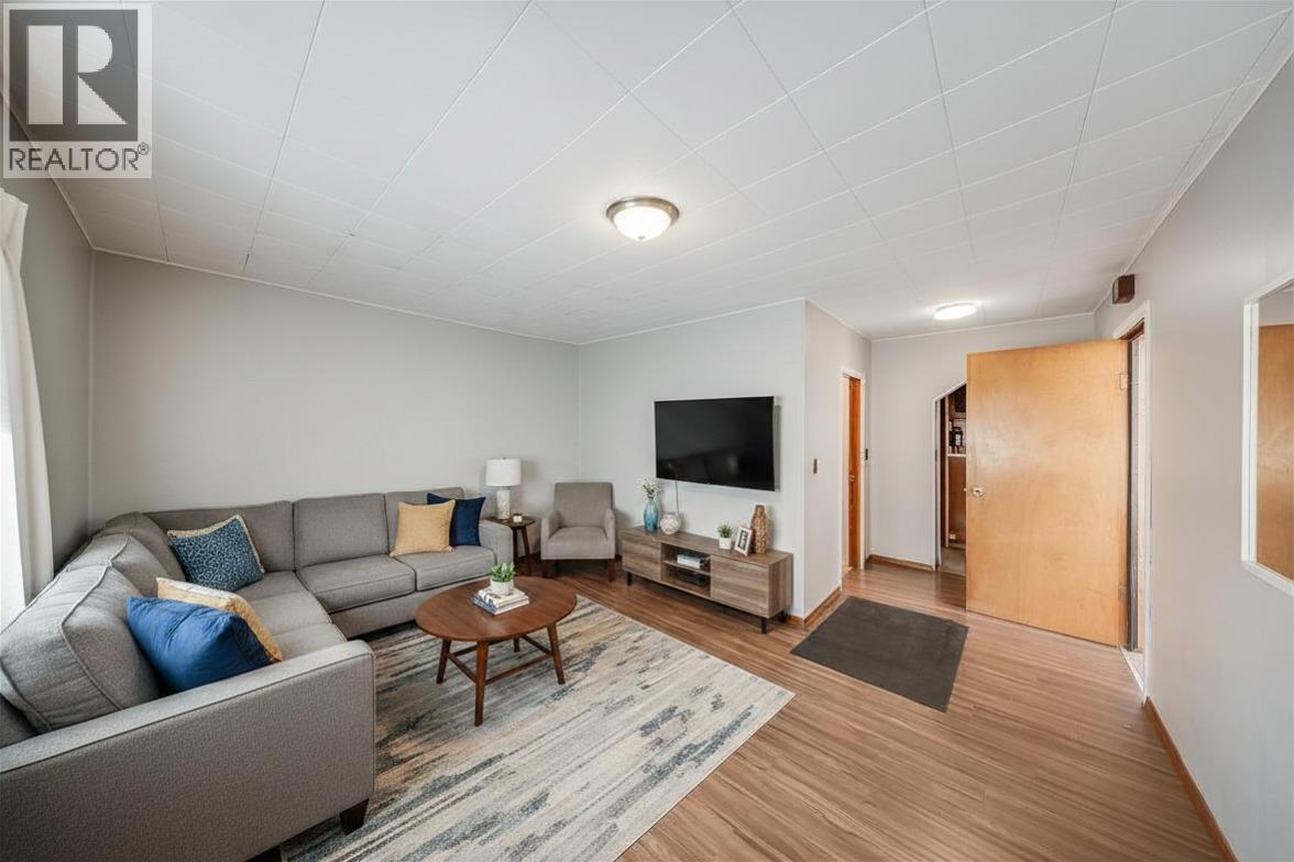1338 Third Avenue, Trail, British Columbia  V1R 1P4 - Photo 27 - 10389509