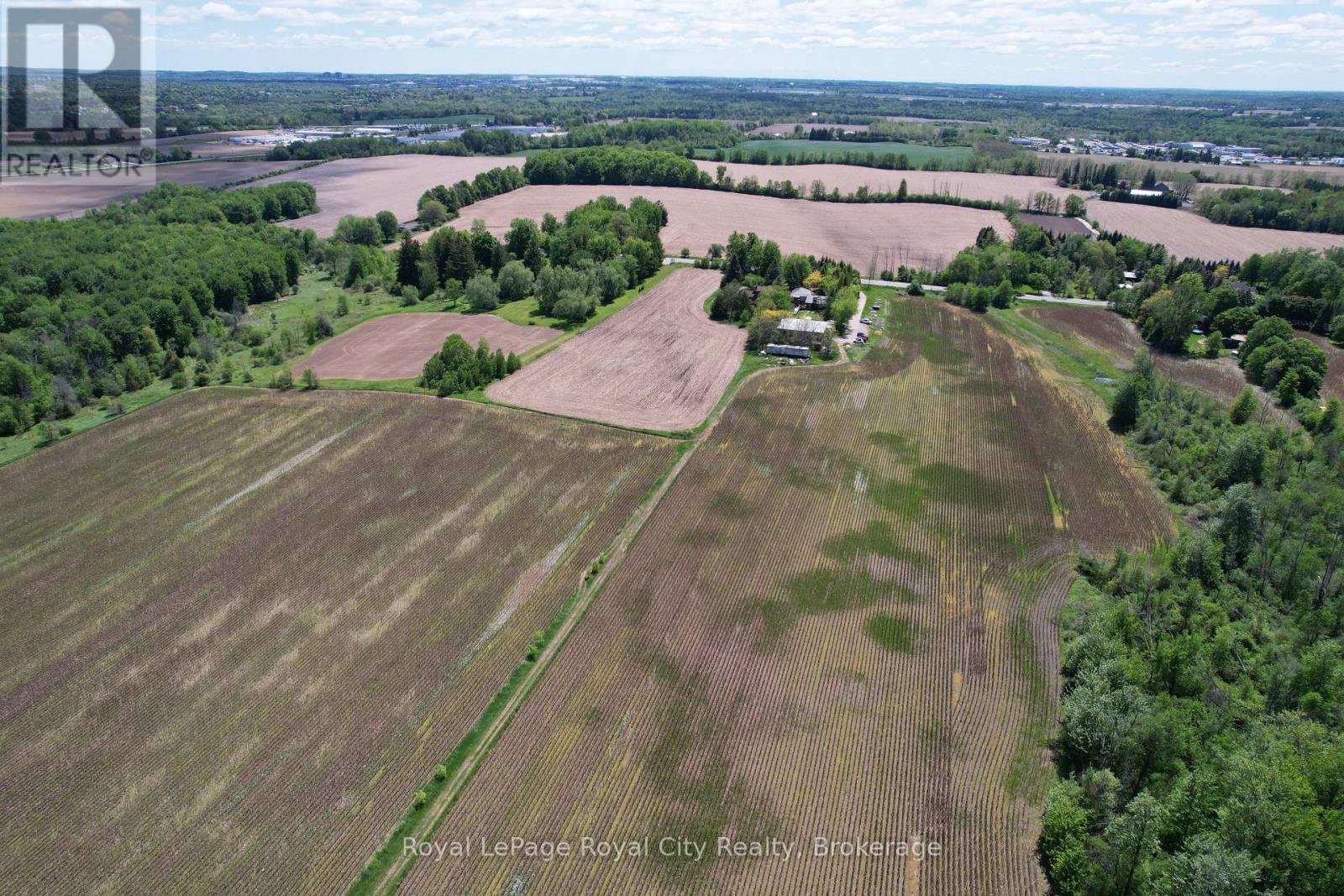 7096 Fife Road, Guelph/eramosa, Ontario N1H 6J4 - Photo 9 - X13228196