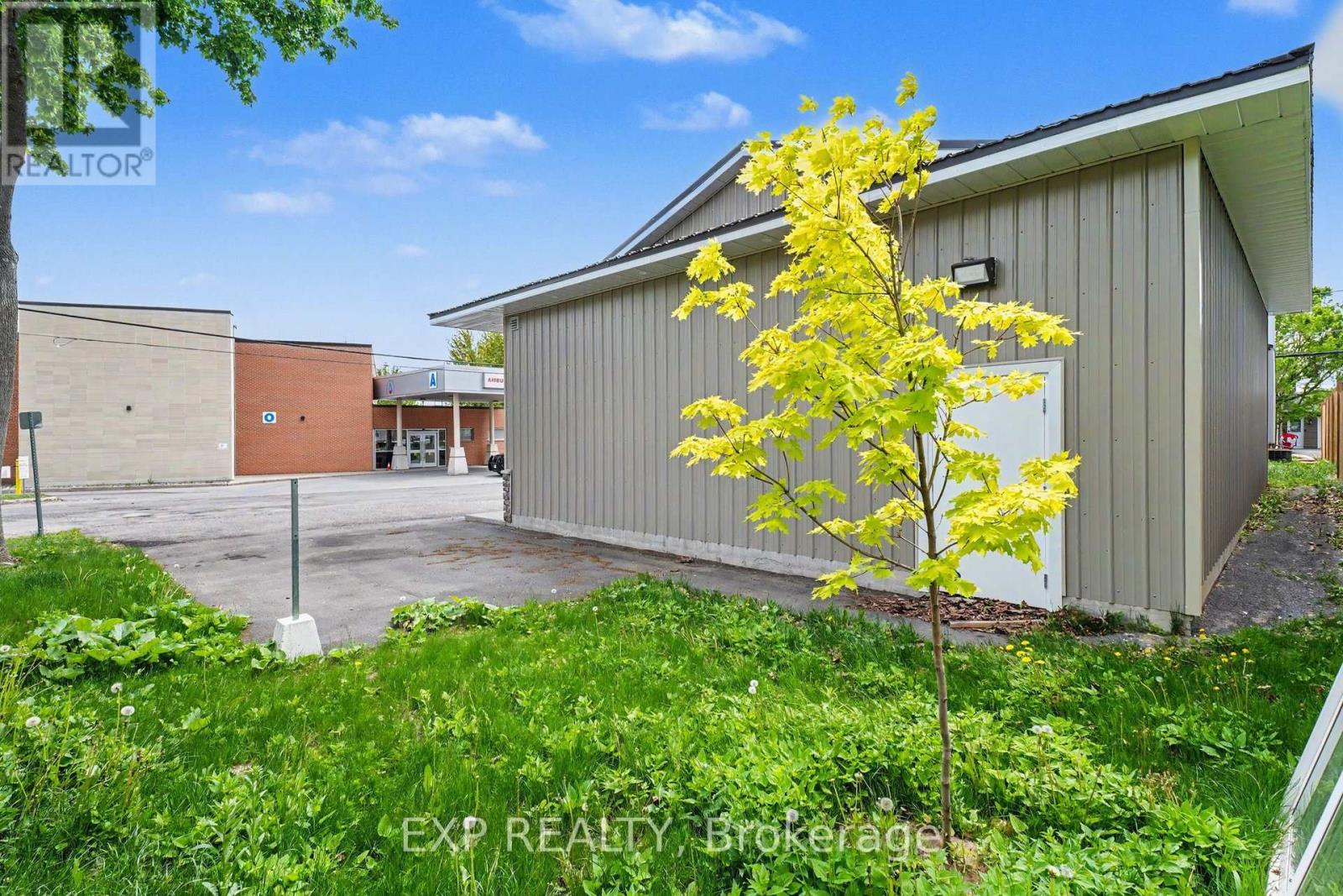 55 Spring Street, Mississippi Mills, Ontario  K0A 1A0 - Photo 5 - X13210418