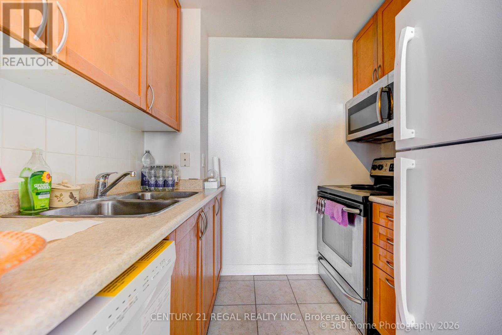 3004 - 220 Burnhamthorpe Road, Mississauga, Ontario  L5B 3Y5 - Photo 13 - W13163192