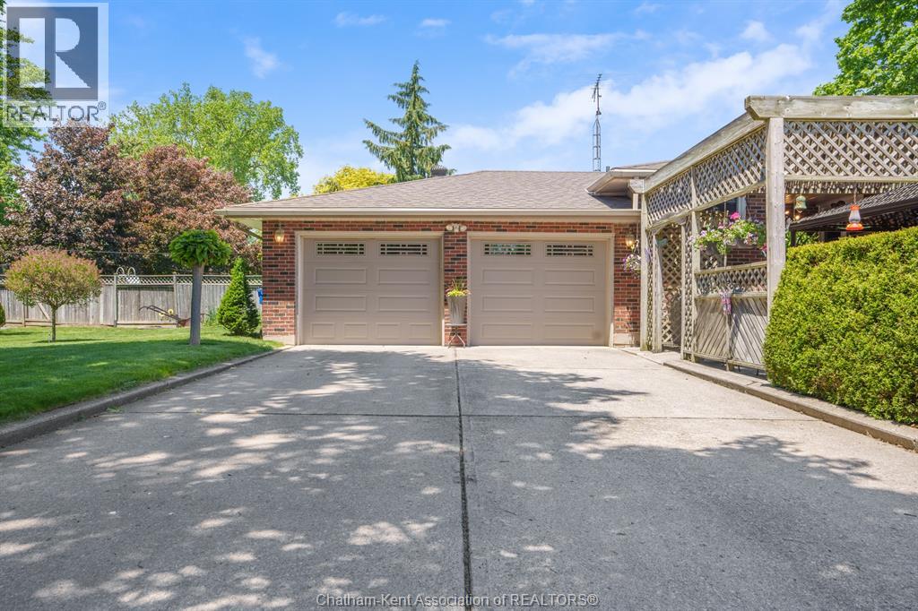 18 Woodland Avenue, Chatham, Ontario  N7L 2S3 - Photo 7 - 26012645