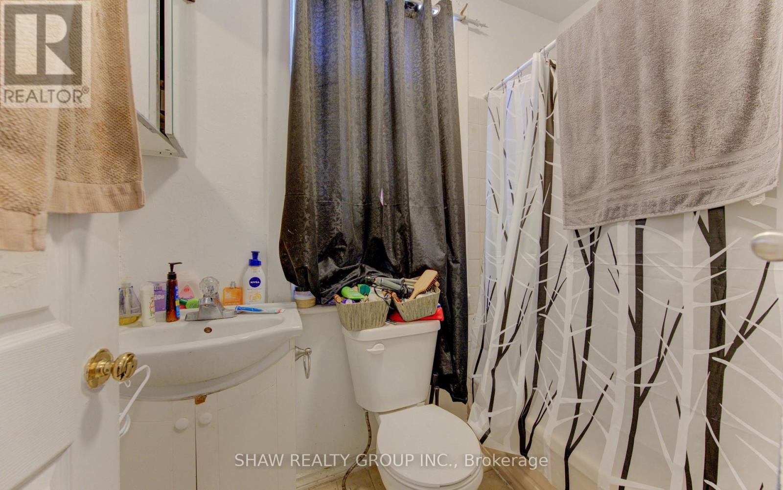 11 Simcoe Street, Cambridge, Ontario  N1R 1N7 - Photo 10 - X12854588
