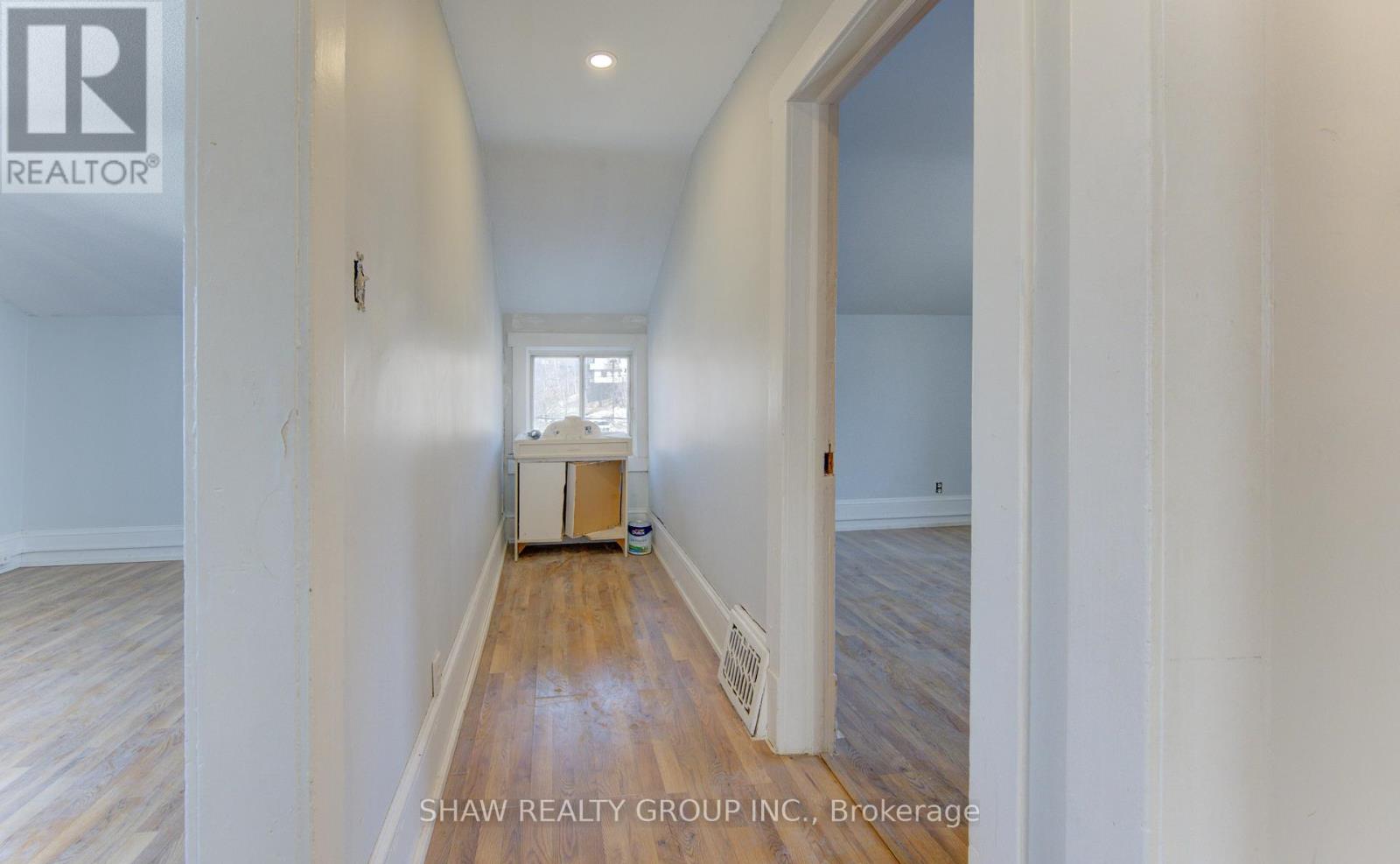 11 Simcoe Street, Cambridge, Ontario  N1R 1N7 - Photo 15 - X12854588