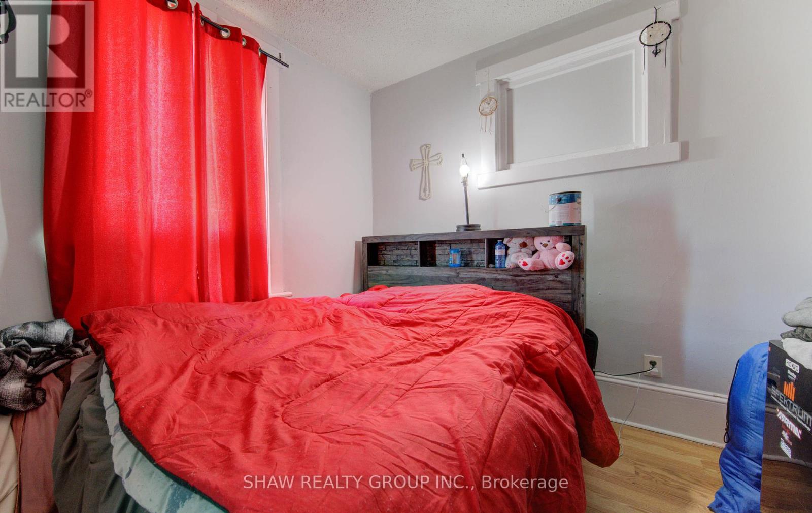 11 Simcoe Street, Cambridge, Ontario  N1R 1N7 - Photo 12 - X12854588