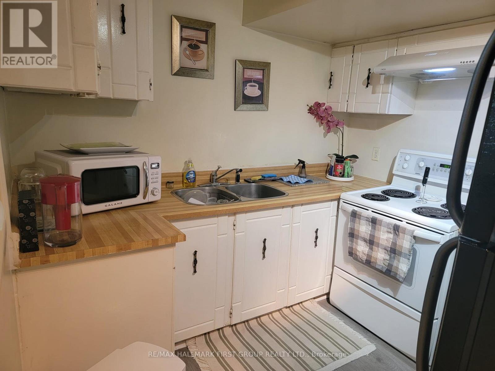 Unit A - 1903 Rosefield Road, Pickering, Ontario  L1V 3K2 - Photo 17 - E13211806