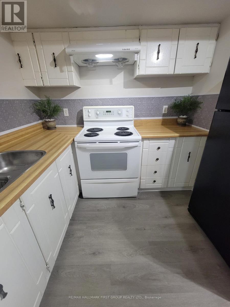 Unit A - 1903 Rosefield Road, Pickering, Ontario  L1V 3K2 - Photo 18 - E13211806