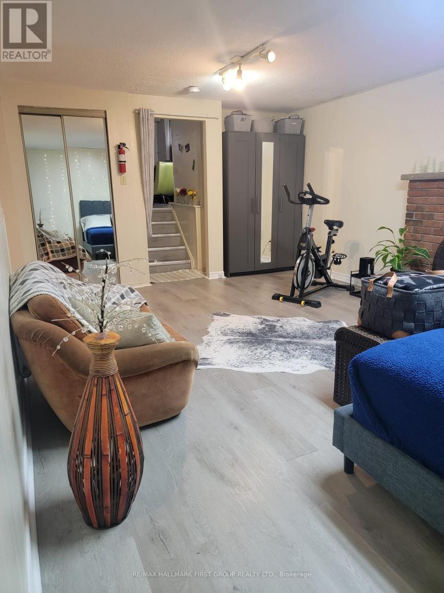 Unit A - 1903 Rosefield Road, Pickering, Ontario  L1V 3K2 - Photo 13 - E13211806