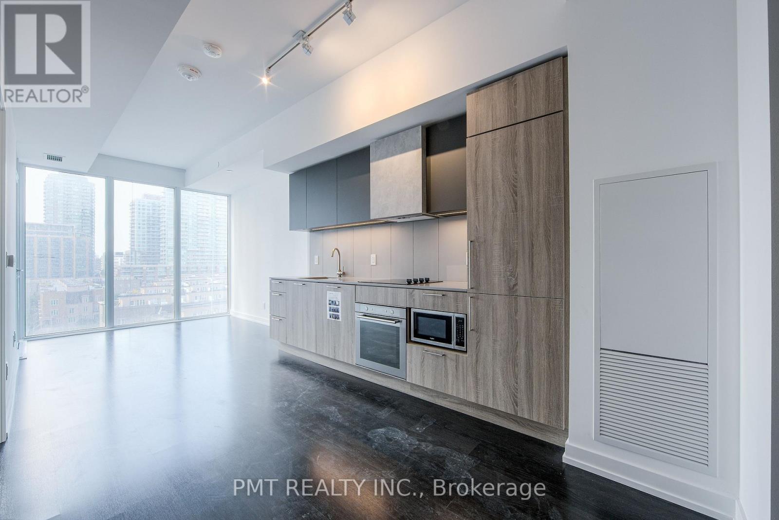 710 - 19 Western Battery Road, Toronto, Ontario  M6K 3S4 - Photo 4 - C13228144