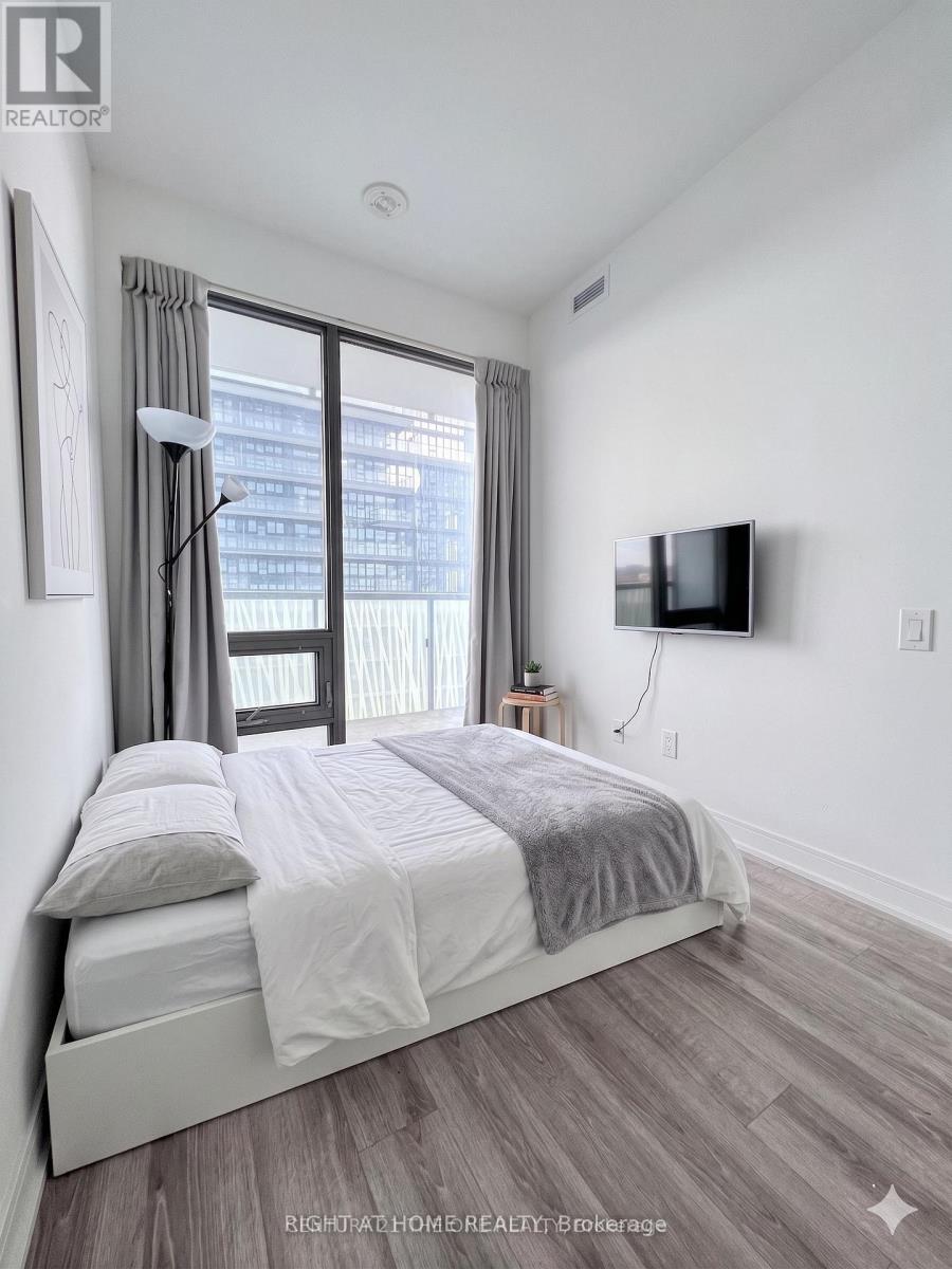 3813 - 50 Charles St E Street, Toronto, Ontario  M4Y 0C3 - Photo 11 - C13228150