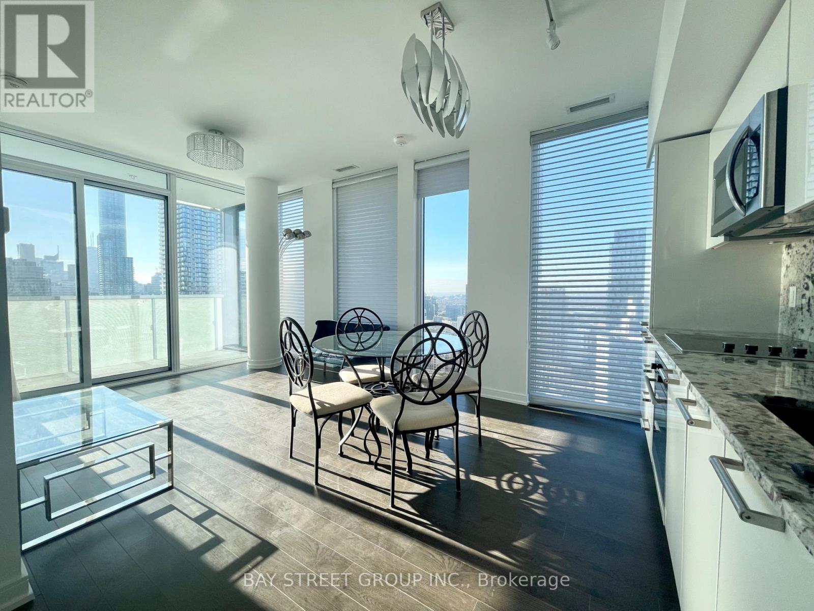 3202 - 28 WELLESLEY STREET E, Toronto, Ontario