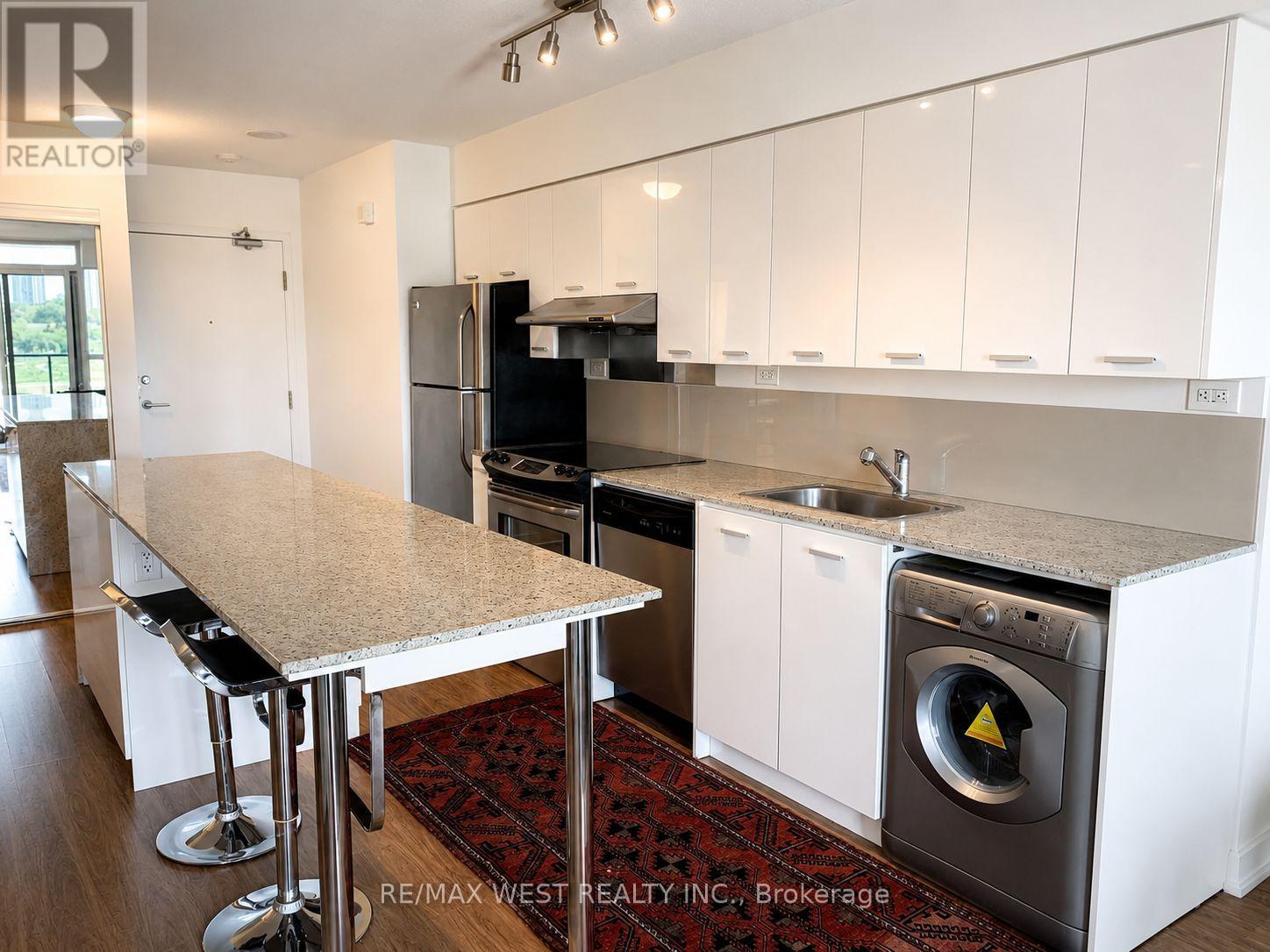 1208 - 33 Singer Court, Toronto, Ontario  M2K 0B4 - Photo 8 - C13228186