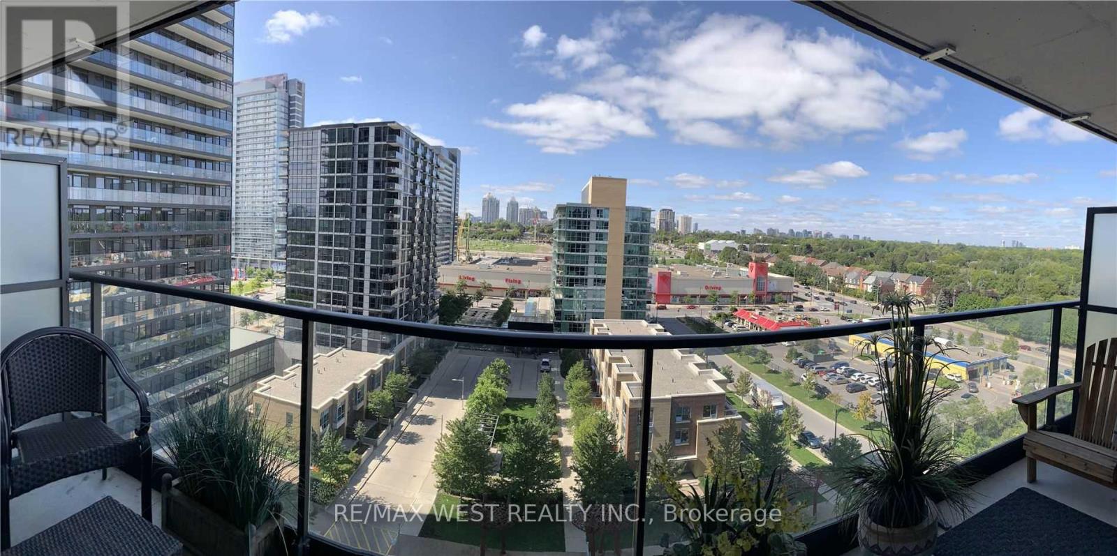 1208 - 33 Singer Court, Toronto, Ontario  M2K 0B4 - Photo 9 - C13228186