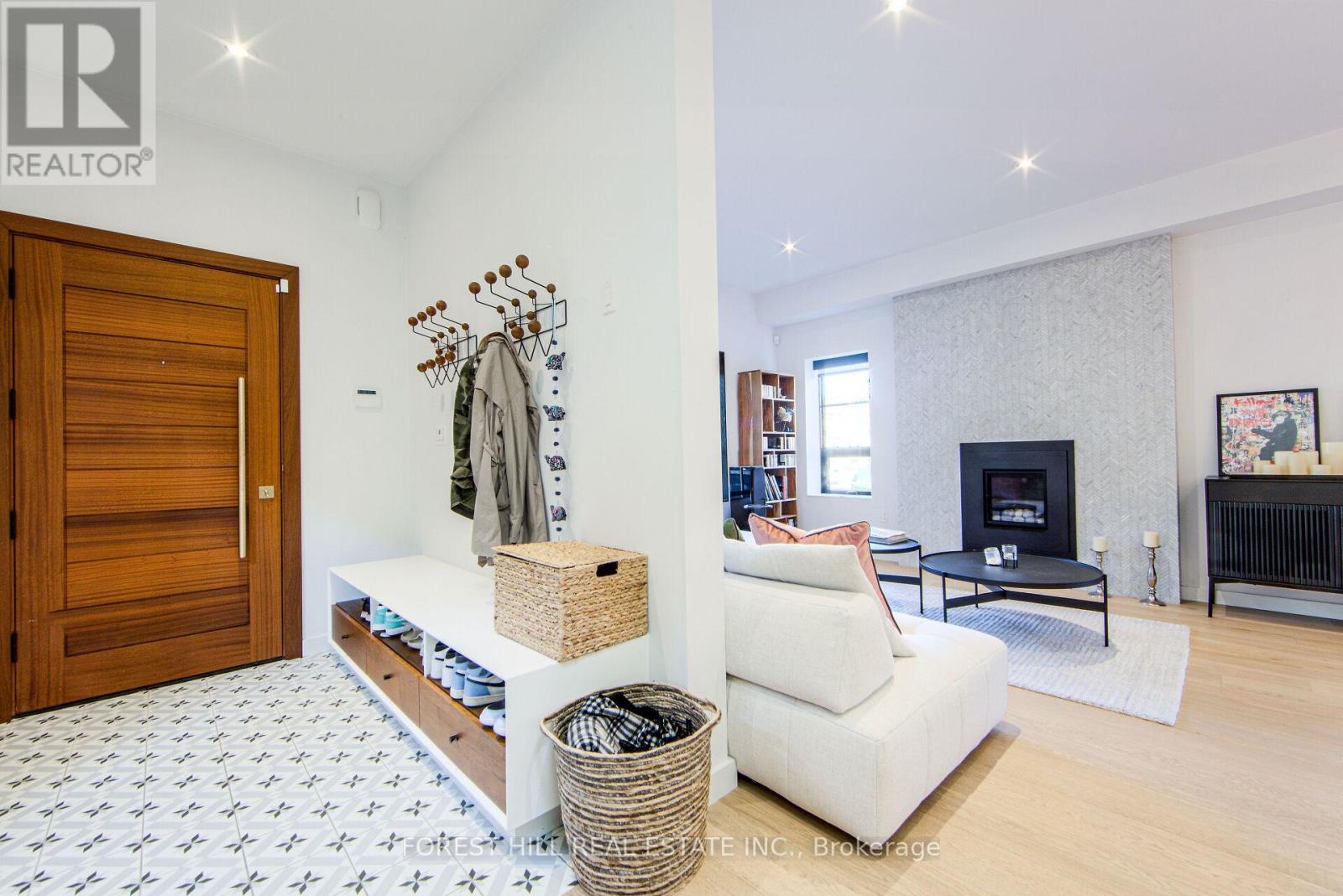 257 Manor Road E, Toronto, Ontario  M4S 1S1 - Photo 6 - C13228316