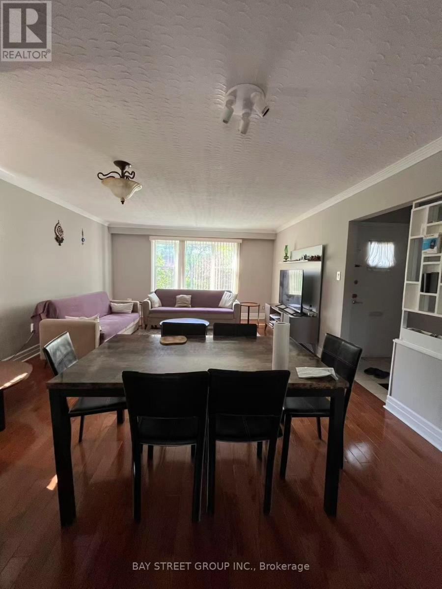 31 Kenton Drive, Toronto, Ontario  M2R 2H6 - Photo 20 - C13228342
