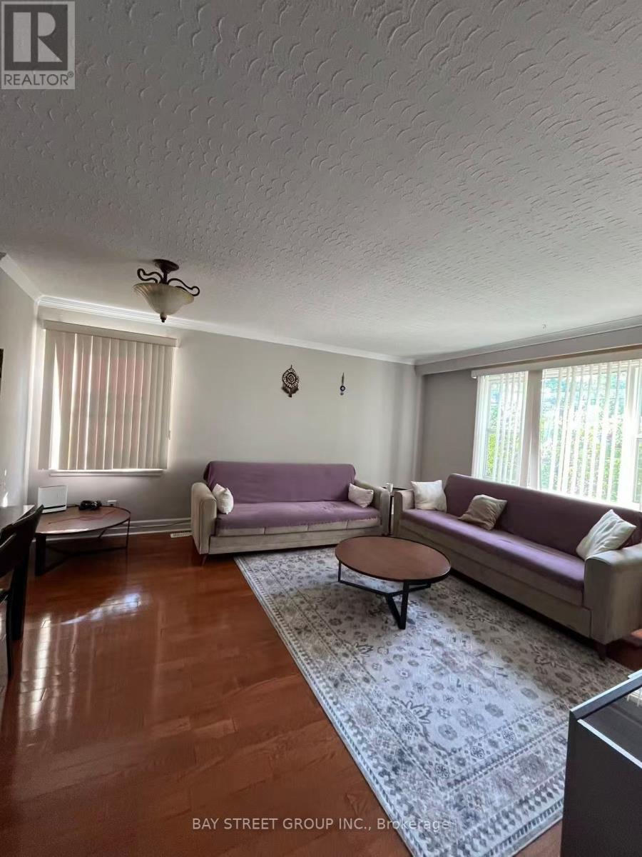31 Kenton Drive, Toronto, Ontario  M2R 2H6 - Photo 21 - C13228342