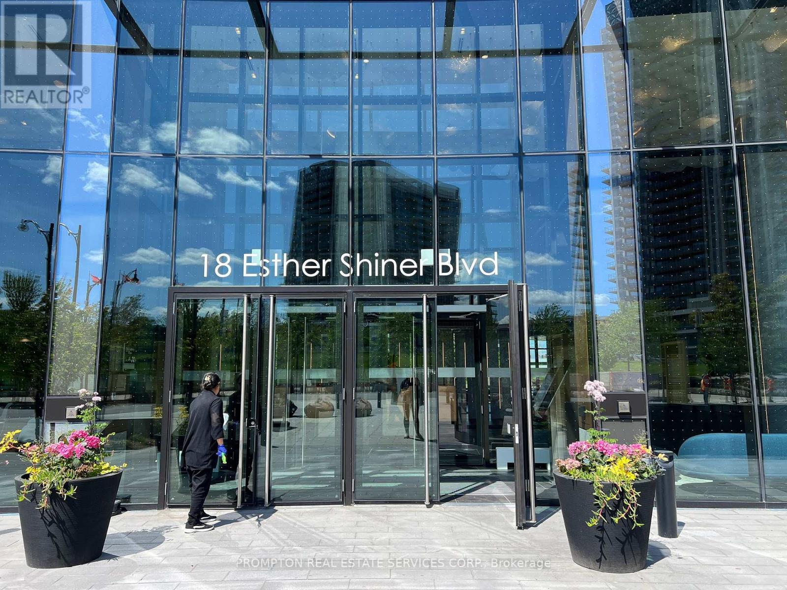 1609 - 18 Esther Shiner Boulevard, Toronto, Ontario  M2K 0J7 - Photo 2 - C13228470