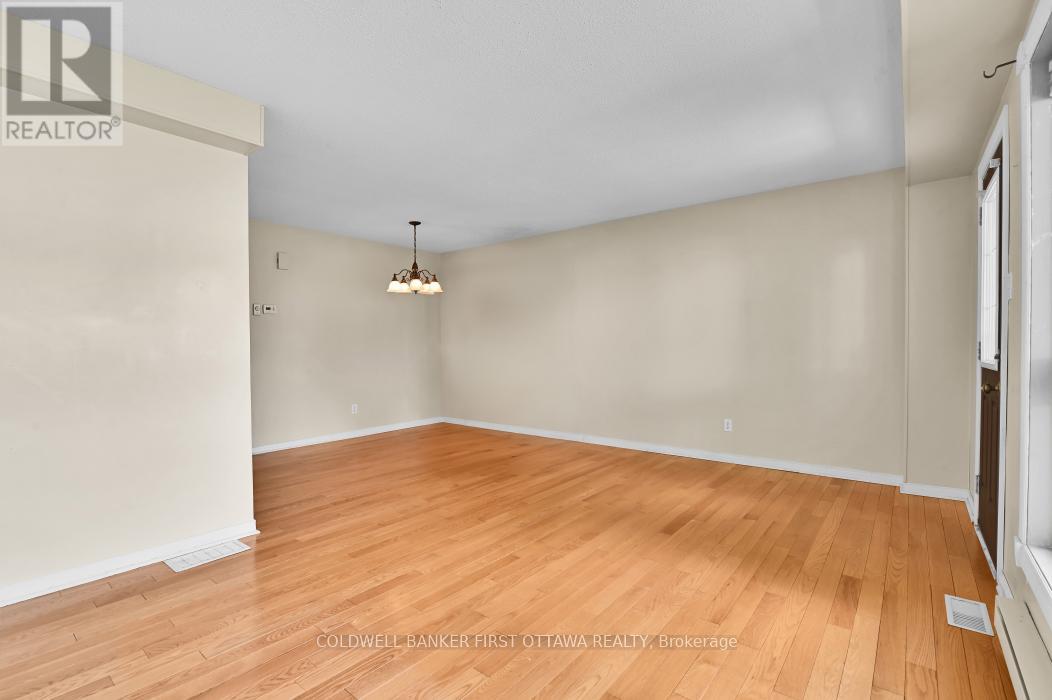 86f Seyton Drive, Ottawa, Ontario  K2H 8W5 - Photo 14 - X13223938
