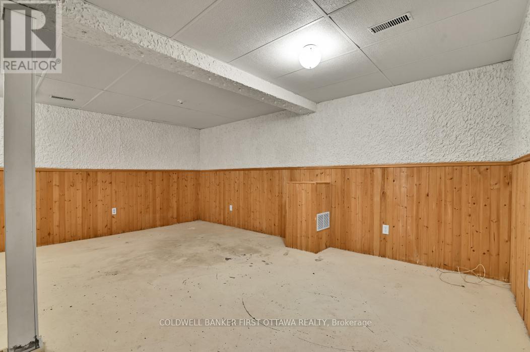 86f Seyton Drive, Ottawa, Ontario  K2H 8W5 - Photo 32 - X13223938