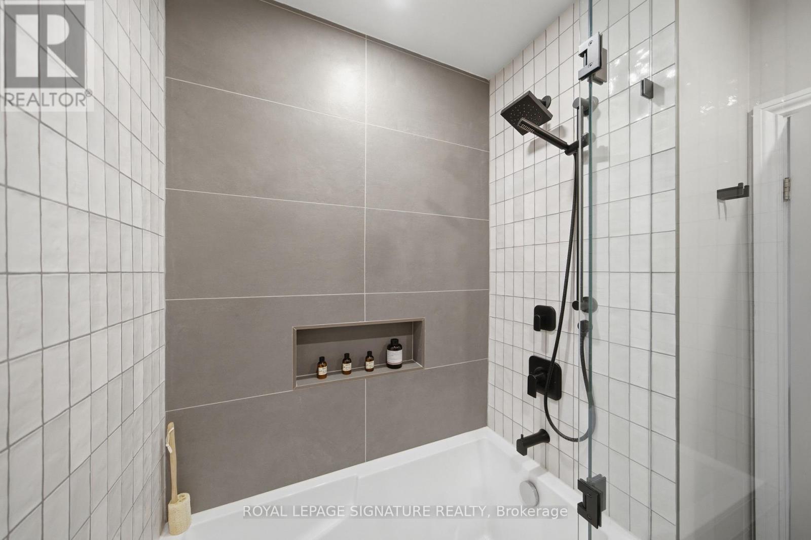 52 Morna Avenue, Toronto, Ontario  M1E 2B1 - Photo 21 - E13228188
