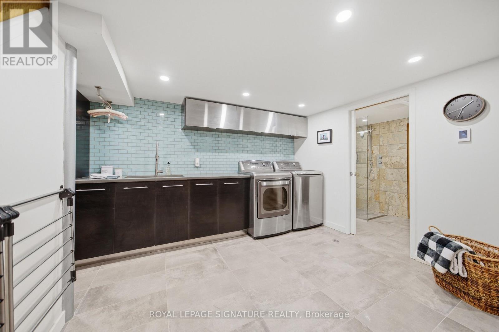 52 Morna Avenue, Toronto, Ontario  M1E 2B1 - Photo 25 - E13228188