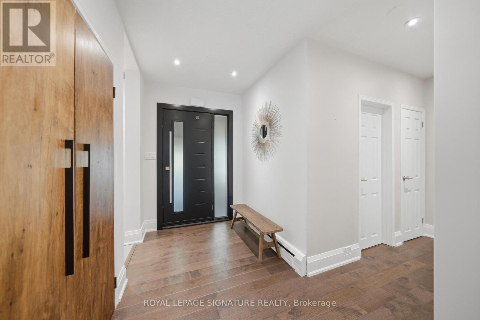 52 Morna Avenue, Toronto, Ontario  M1E 2B1 - Photo 3 - E13228188