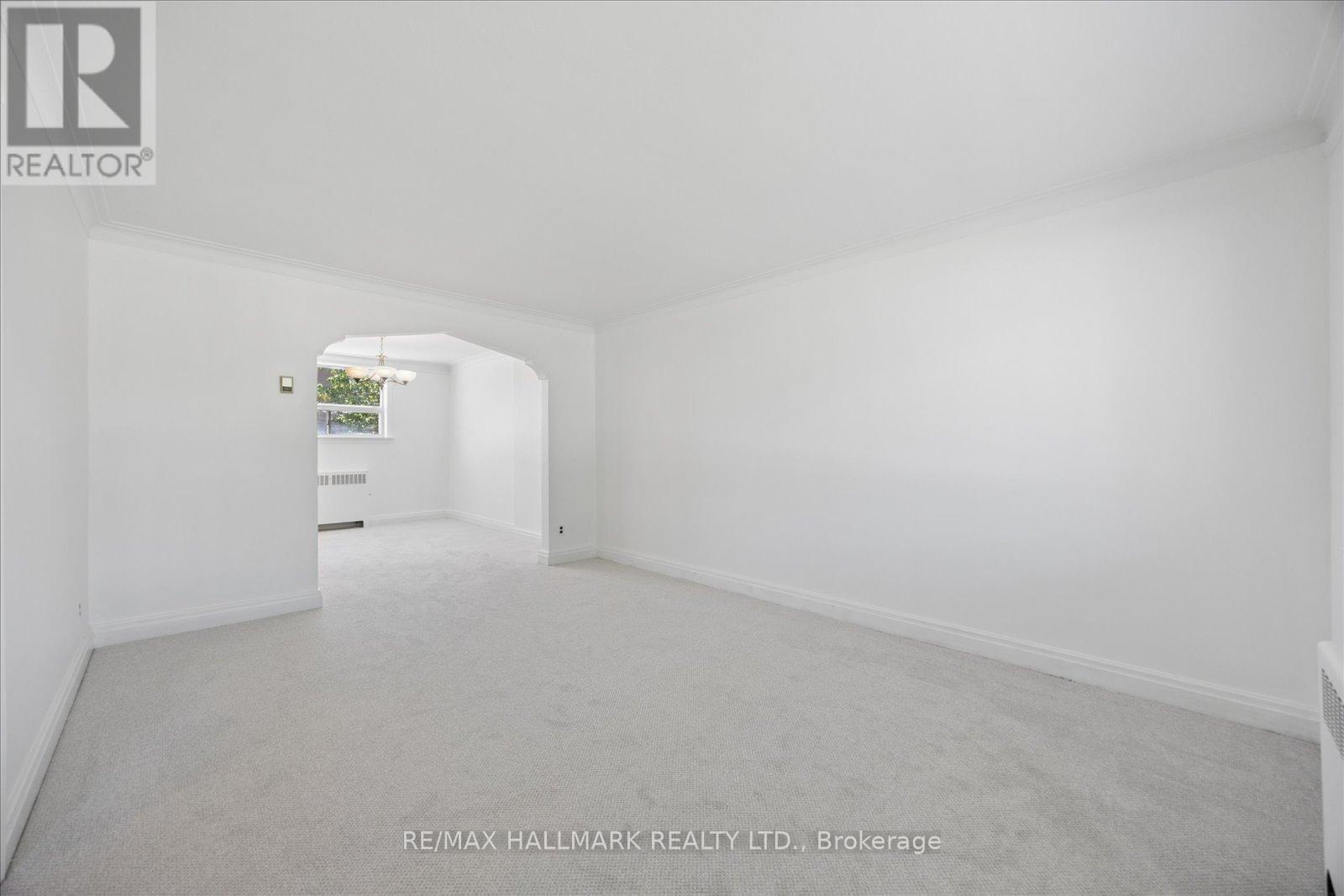 483 Cosburn Avenue, Toronto, Ontario  M4J 2N6 - Photo 10 - E13228194