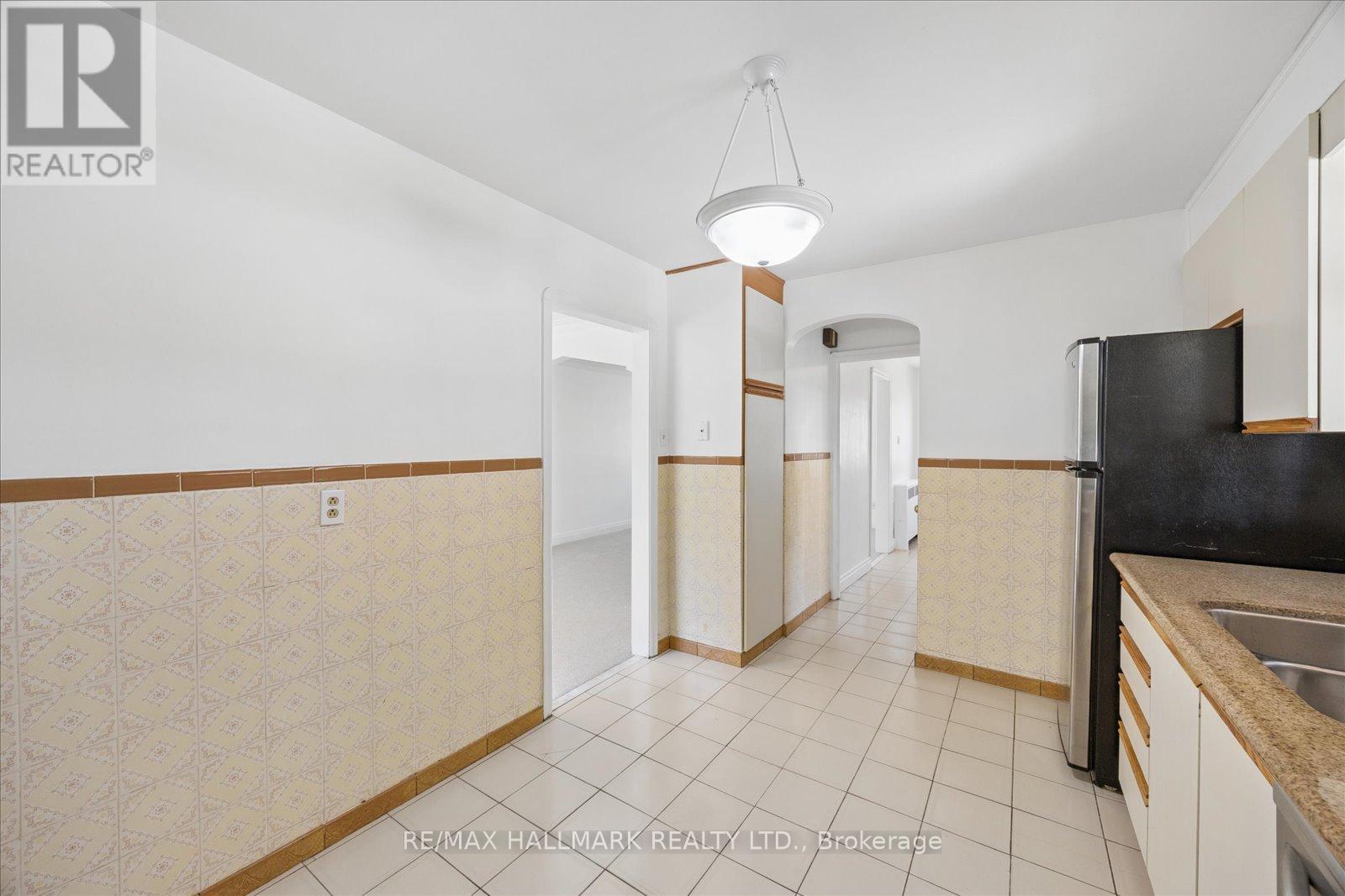 483 Cosburn Avenue, Toronto, Ontario  M4J 2N6 - Photo 14 - E13228194