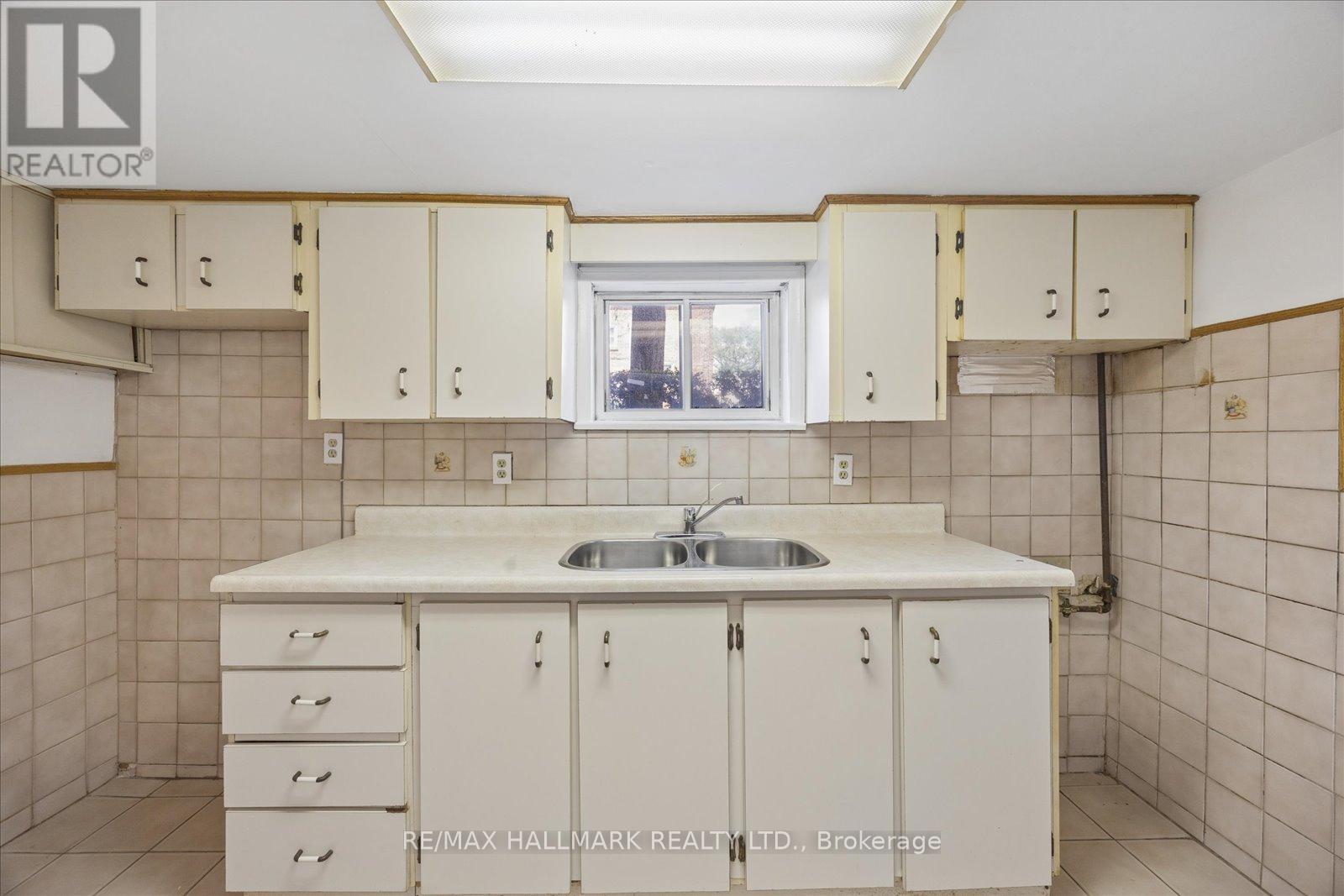 483 Cosburn Avenue, Toronto, Ontario  M4J 2N6 - Photo 35 - E13228194