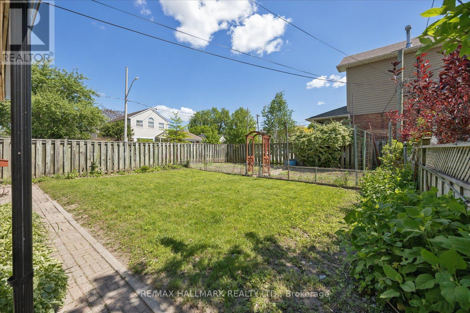 483 Cosburn Avenue, Toronto, Ontario  M4J 2N6 - Photo 42 - E13228194