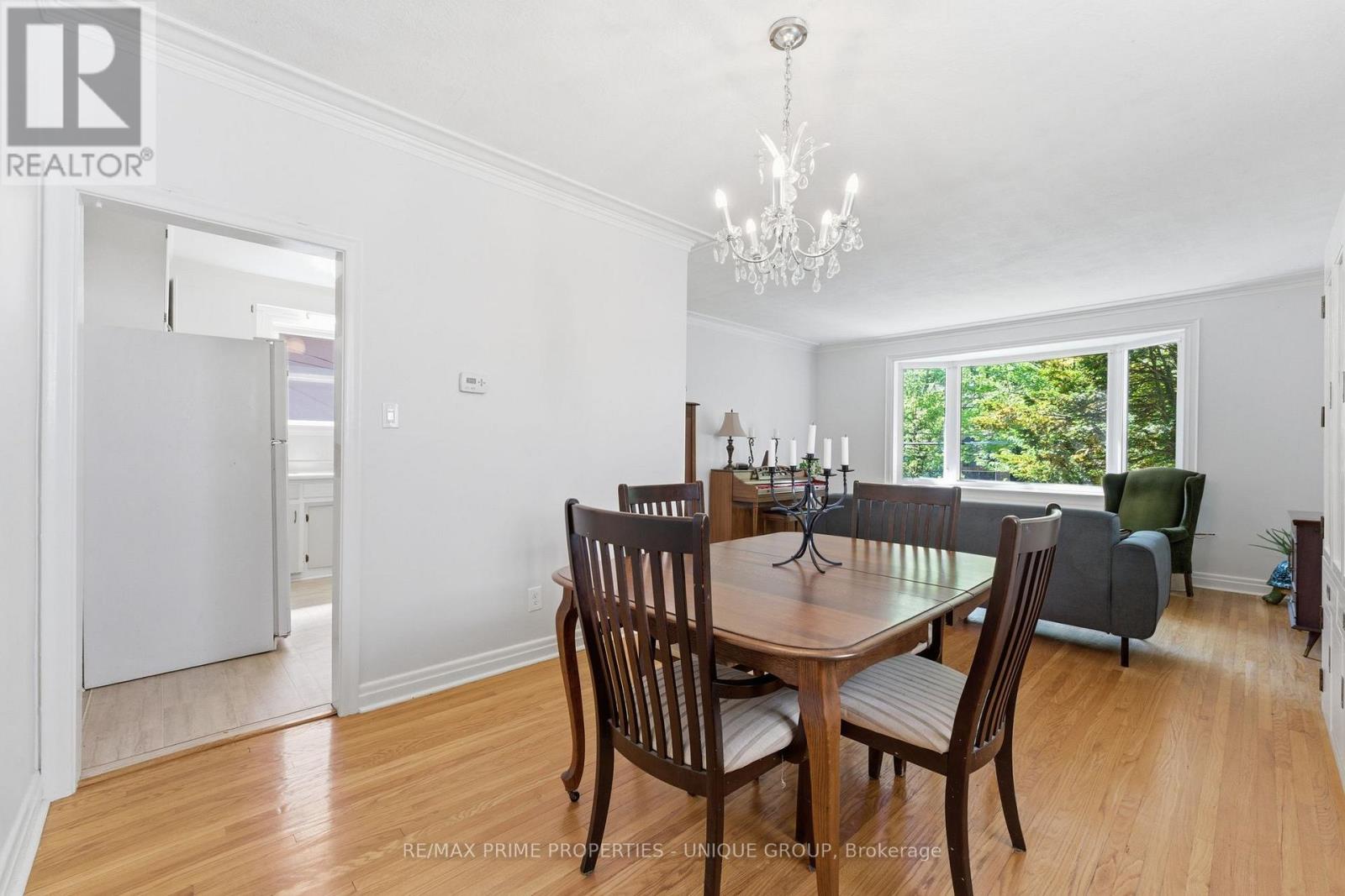 78 Glen Davis Crescent, Toronto, Ontario  M4E 1X5 - Photo 9 - E13228234