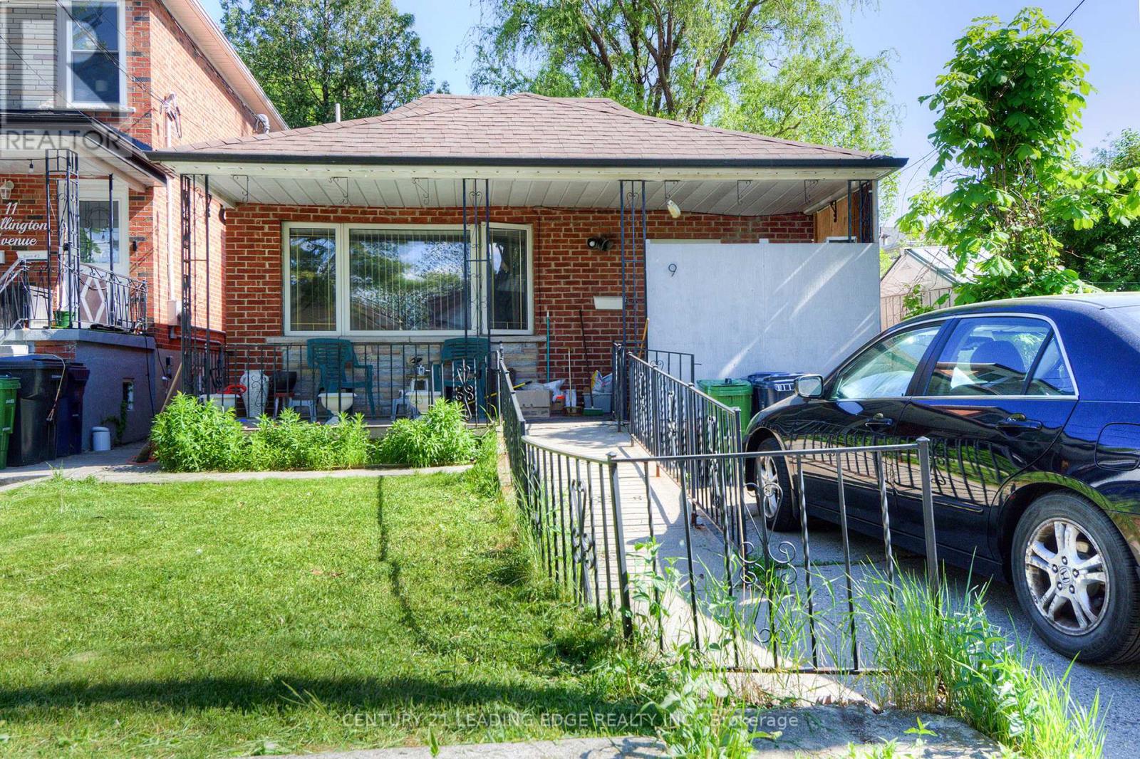 9 Wallington Avenue, Toronto, Ontario  M4C 2M7 - Photo 41 - E13228404