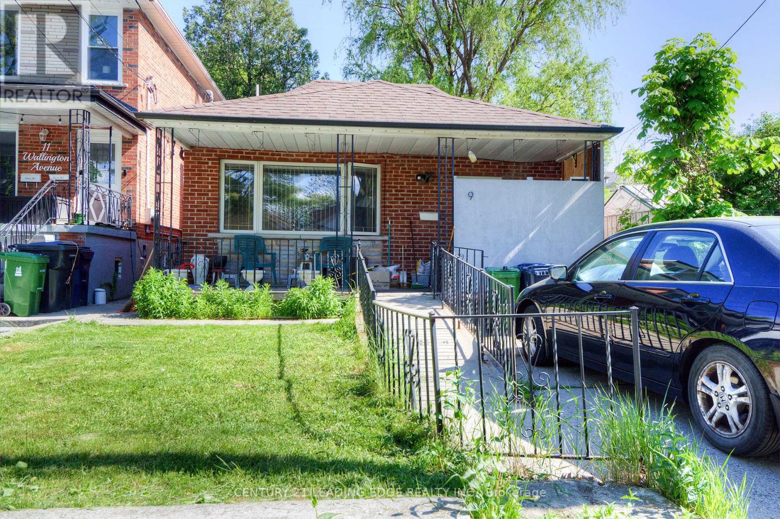 9 Wallington Avenue, Toronto, Ontario  M4C 2M7 - Photo 42 - E13228404
