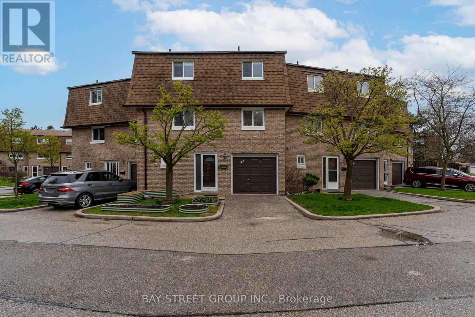37 - 671 HUNTINGWOOD DRIVE, Toronto, Ontario