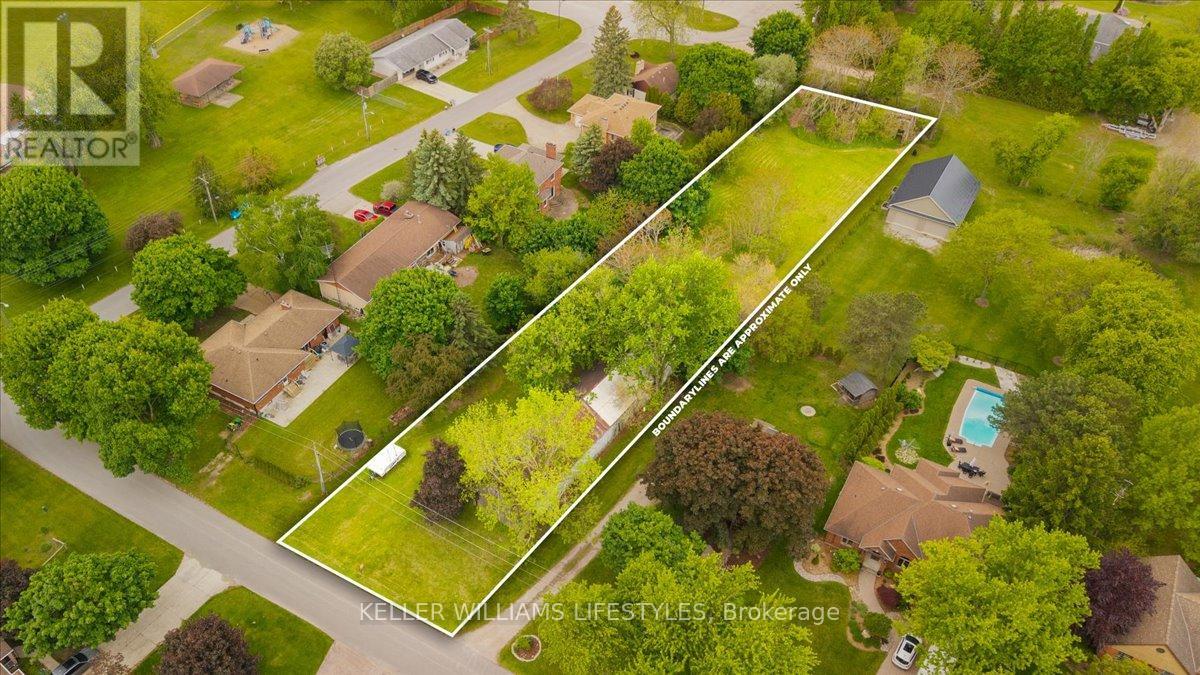 6 Beechwood Avenue, Lambton Shores, Ontario  N0N 1J0 - Photo 11 - X13228650
