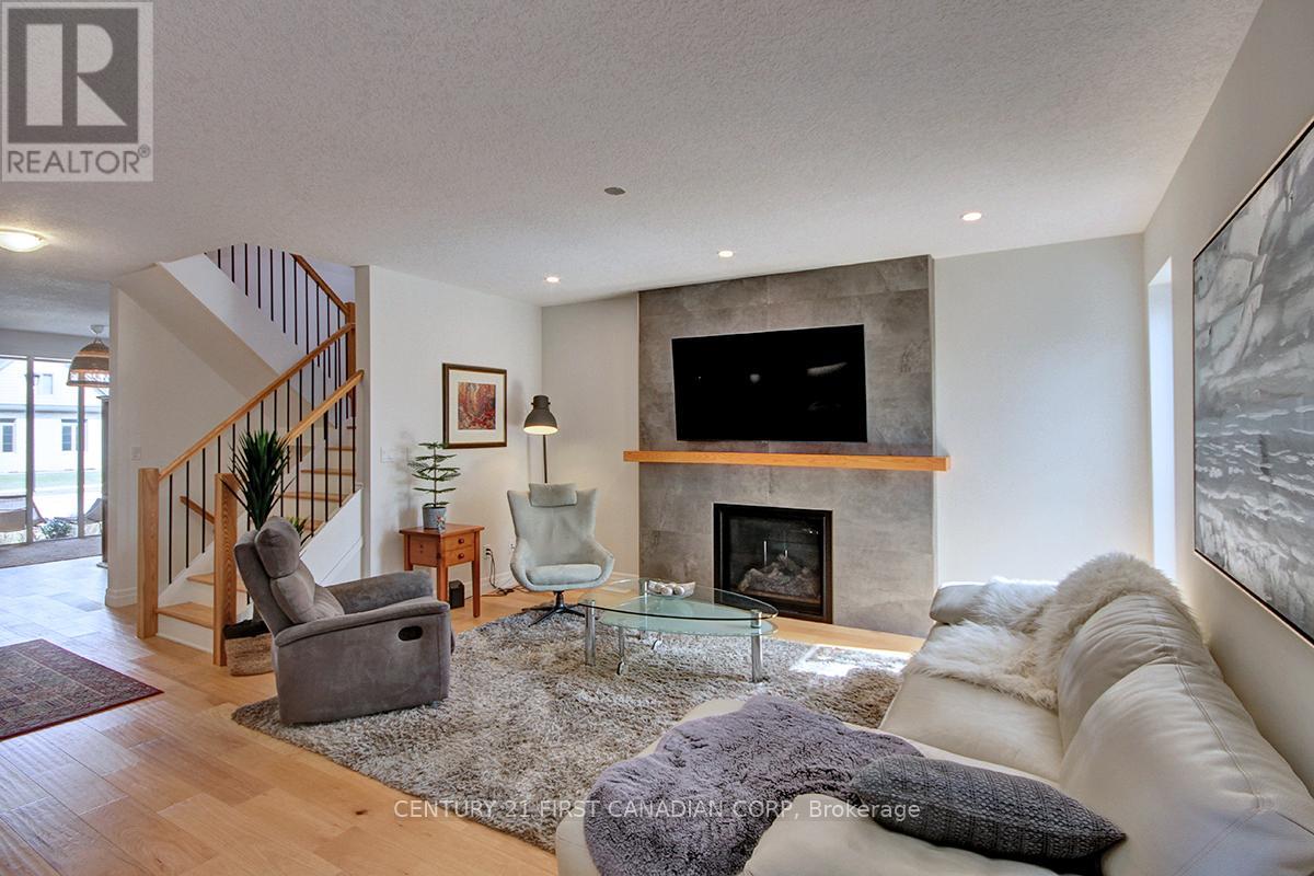2113 Linkway Boulevard, London South, Ontario  N6K 0K8 - Photo 8 - X13228700