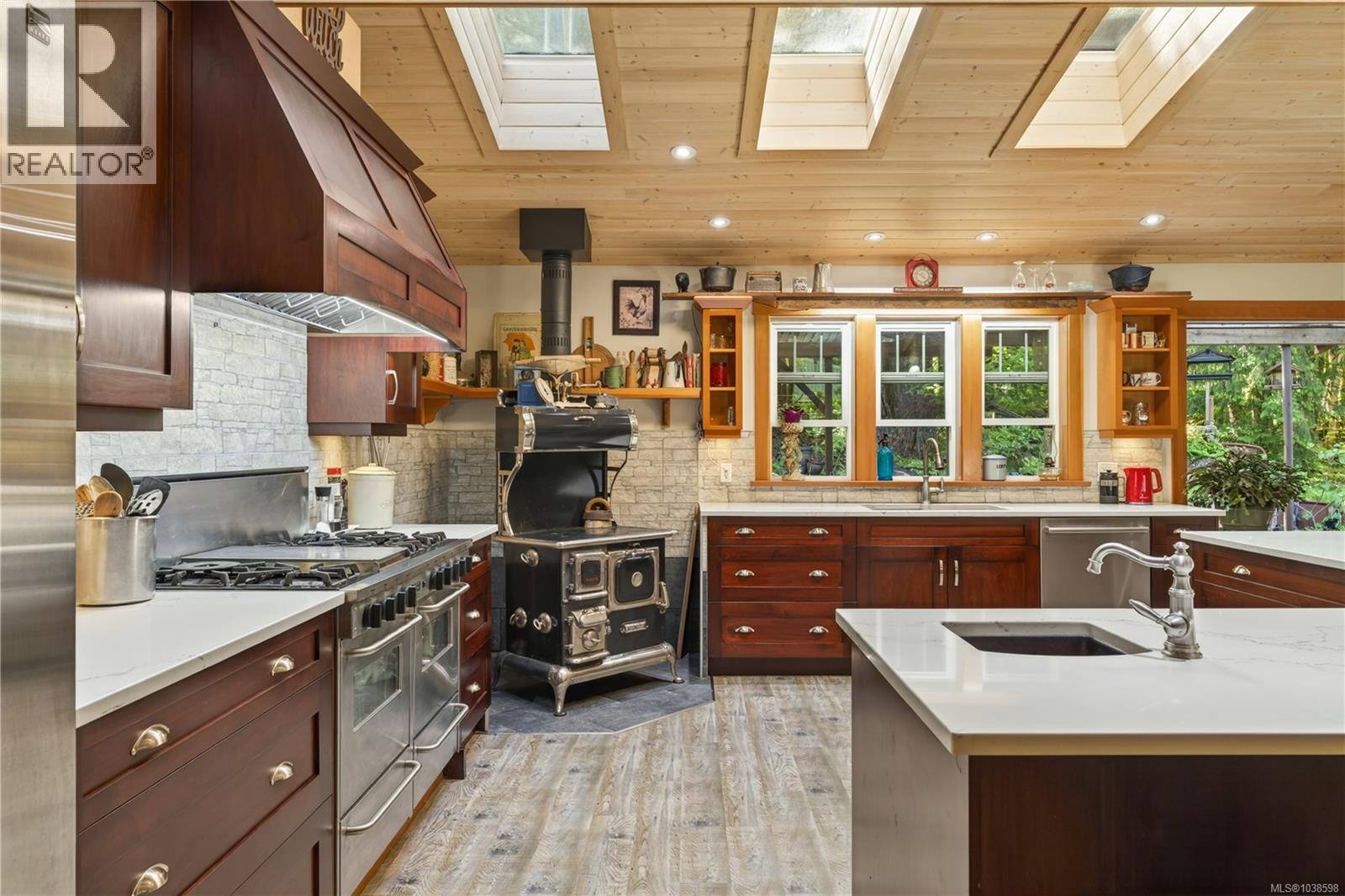 Listing image 11