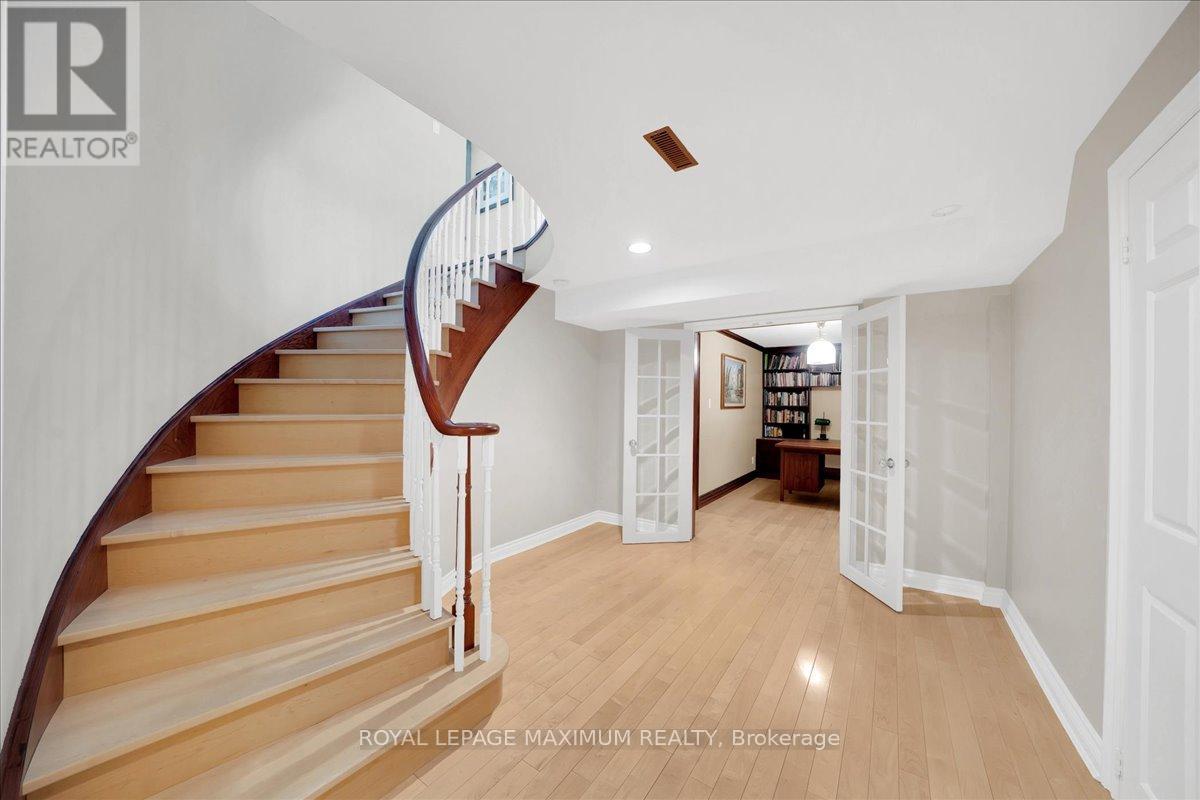 62 Montgomery Court, Markham, Ontario  L3R 0C1 - Photo 39 - N13228114