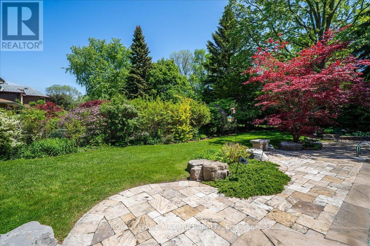 62 Montgomery Court, Markham, Ontario  L3R 0C1 - Photo 50 - N13228114